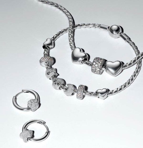   Pandora Minis = усмивка!  