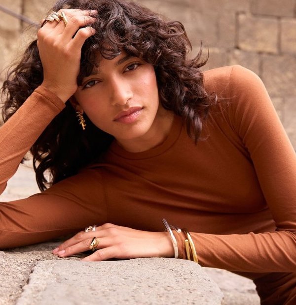   Изразете себе си с UNOde50!  