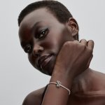 Disney x Pandora Талисман Плуто силует