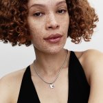 Pandora Висулка за гравиране Юли