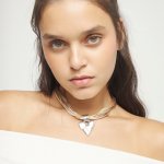 UNOde50 Колие Palpito