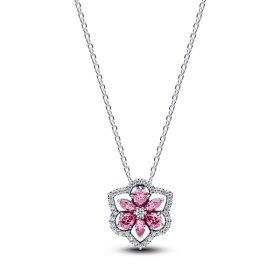 Красива като цвете