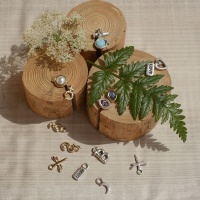UNOde50 Обеца (единична) LOVE Stud