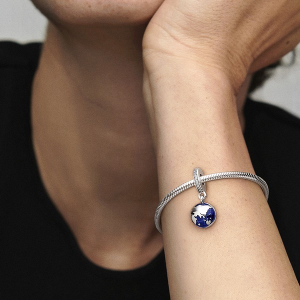 Unicef x Pandora Талисман висулка Нашата планета