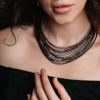 UNOde50 Колие Omariba