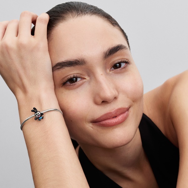 Disney x Pandora Талисман Освалд Щастливия заек