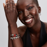 Disney x Pandora Талисман Освалд Щастливия заек