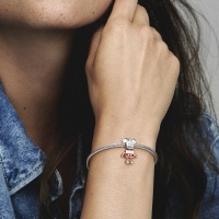 Disney x Pandora Талисман Мики Бот