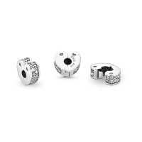 Pandora Клипс Обич
