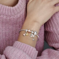 Pandora Талисман Free Hugs