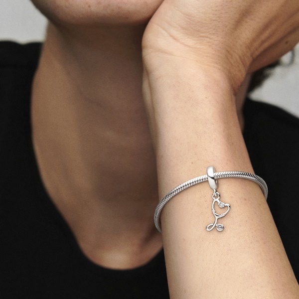 Pandora Талисман висулка Послушай сърцето