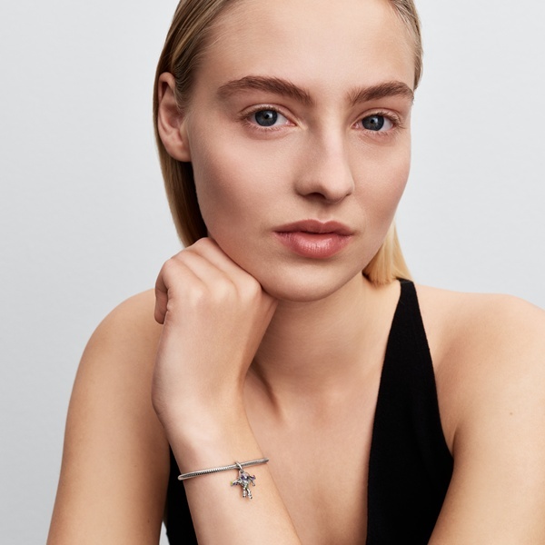 Disney x Pandora Висулка Бъз Лайтиър