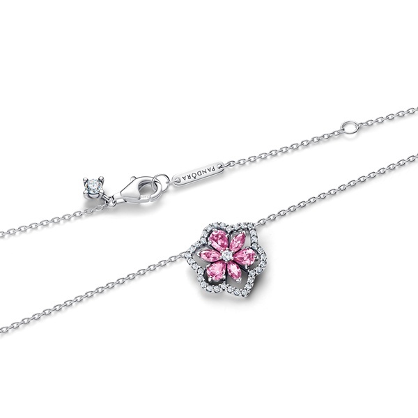 Pandora Колие Красива като цвете