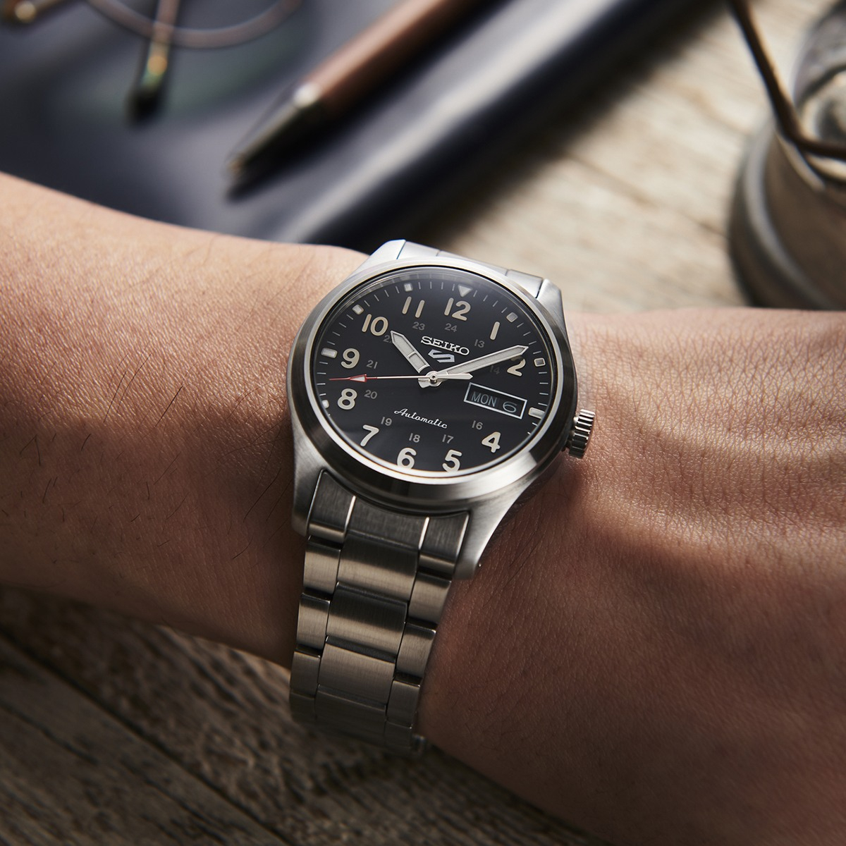 slider image